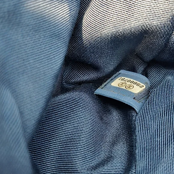 Chanel 19 Blue Quilted Lambskin With Chain Blue - Medium - Picture 3 of 11